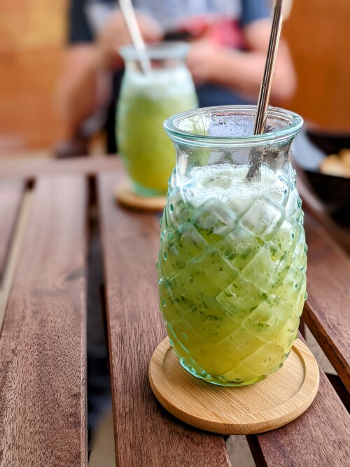 PXL 20220622 174033859.PORTRAIT 1