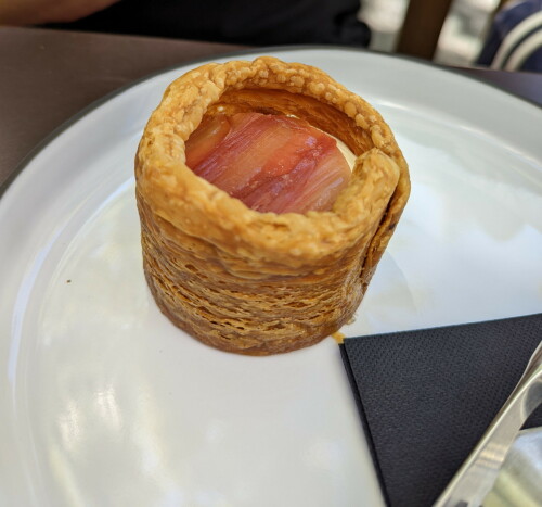 PXL 20220709 122308436