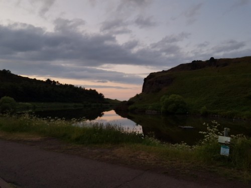 b07e671d1aefe79a759f9fd51fe19ea5.jpg